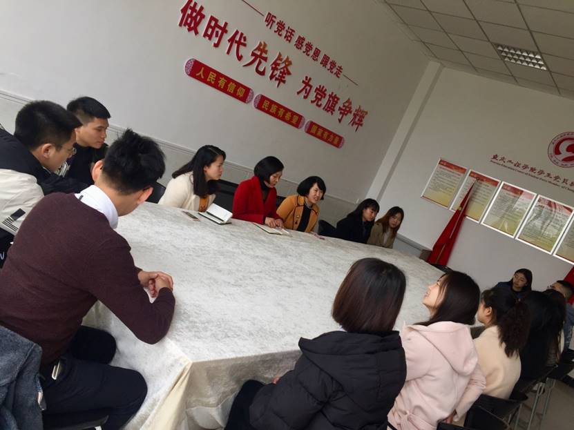 ˵��: d:\Documents\Tencent Files\1937658544\Image\C2C\F0C78C5377602C5AF4DA425643092800.png