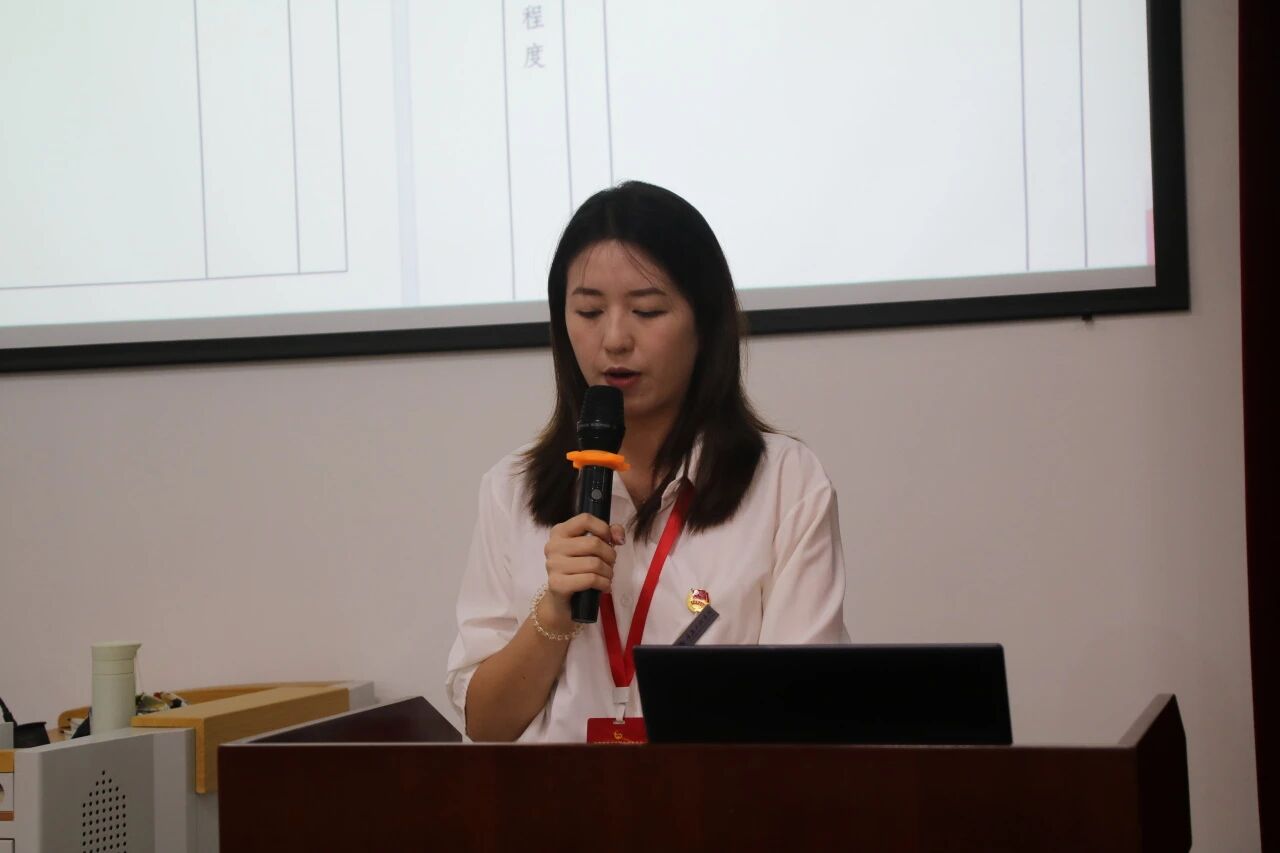 ˵����У��ί���Ź�������ӱ����